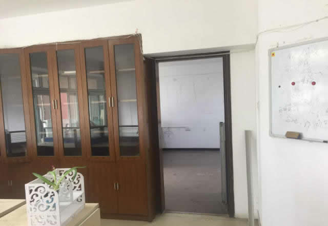 (出租) 西湖區壇子口 國貿大廈寫字樓精裝220平米出租