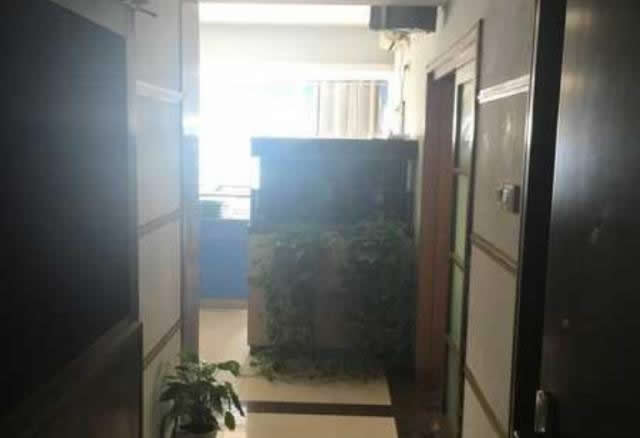 (出租) 創業辦公優選地鐵口中山路華潤萬家樓上地廣場中裝