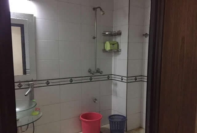 湖濱東路金色水岸寫字樓，青山湖畔，標志建筑60㎡