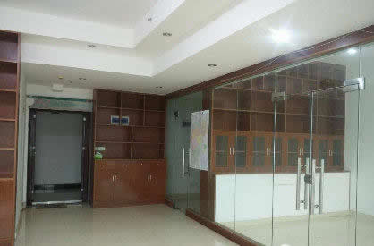 (出租) [國際財訊中心]76平純寫,適合創業初期！能注公司